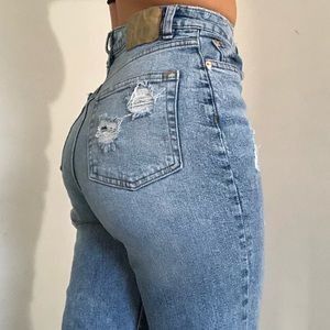 Divided Cropped Denim